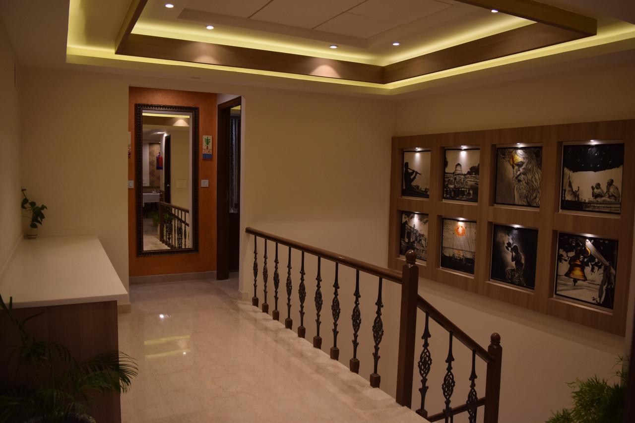 De Bougain Villa Варанаси Екстериор снимка
